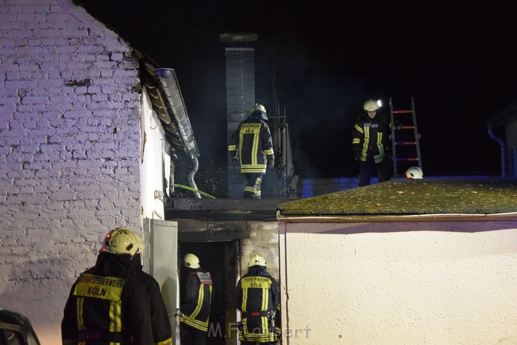 Feuer 2 Koeln Porz Langel Hinter der Kirche P080.JPG - Miklos Laubert